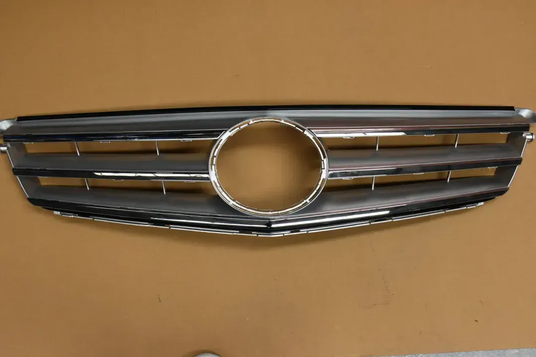 a2048800023   grille